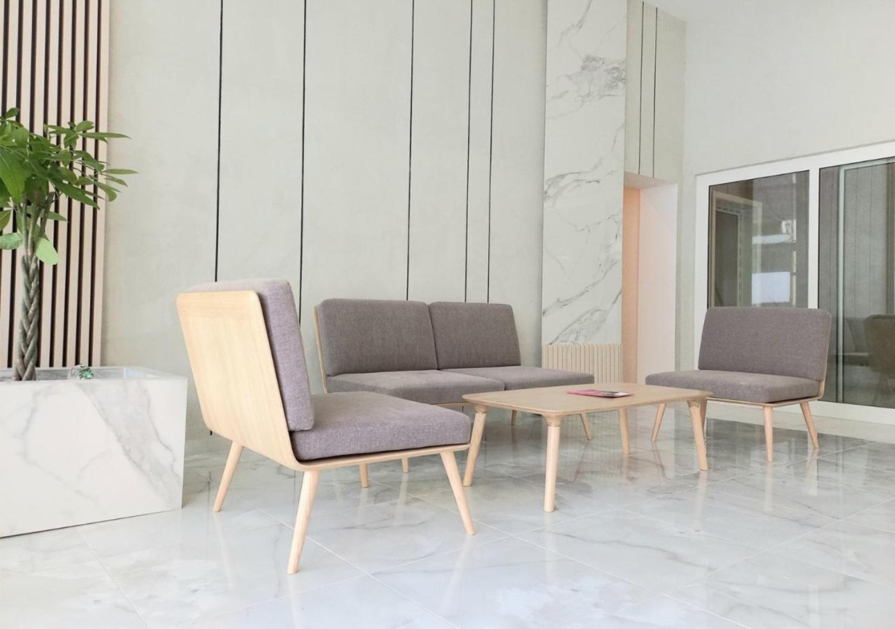 Oak Sky Apartment Spa & Fitness スコピエ エクステリア 写真